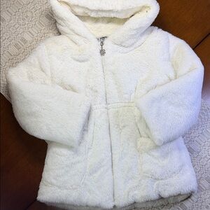 Girl’s White Faux Fur Jacket with Hood Size Infant/Toddler